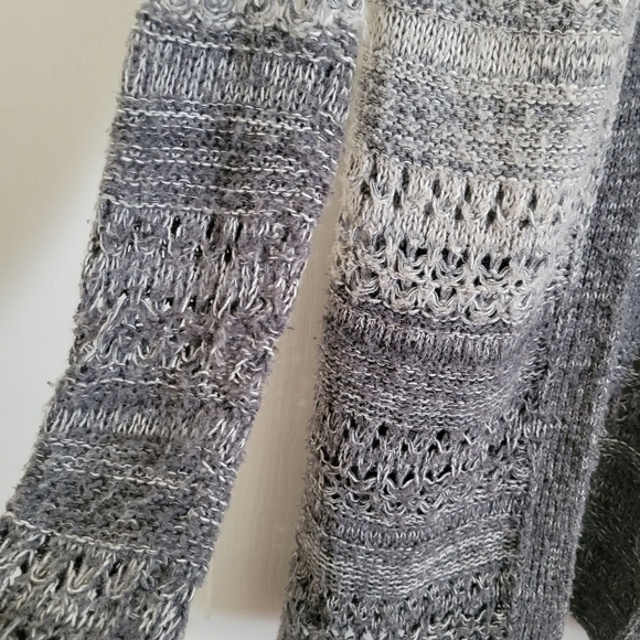 Knit Grey White oversized cardigan - Picture 3 of 9